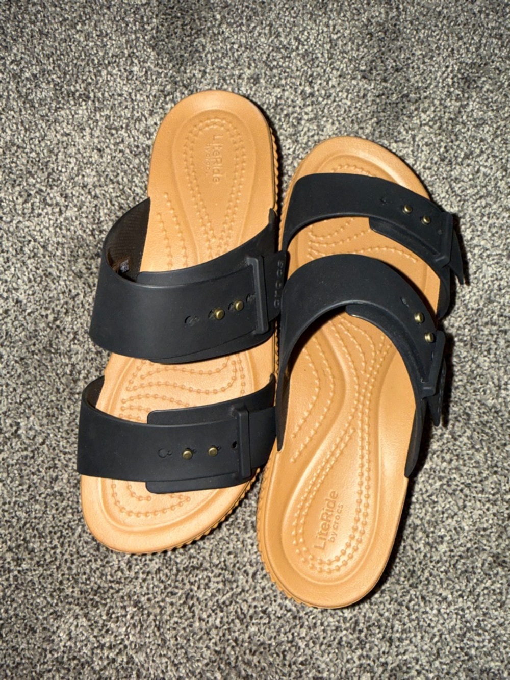 Crocs Brooklyn Woven Buckle platform sandal